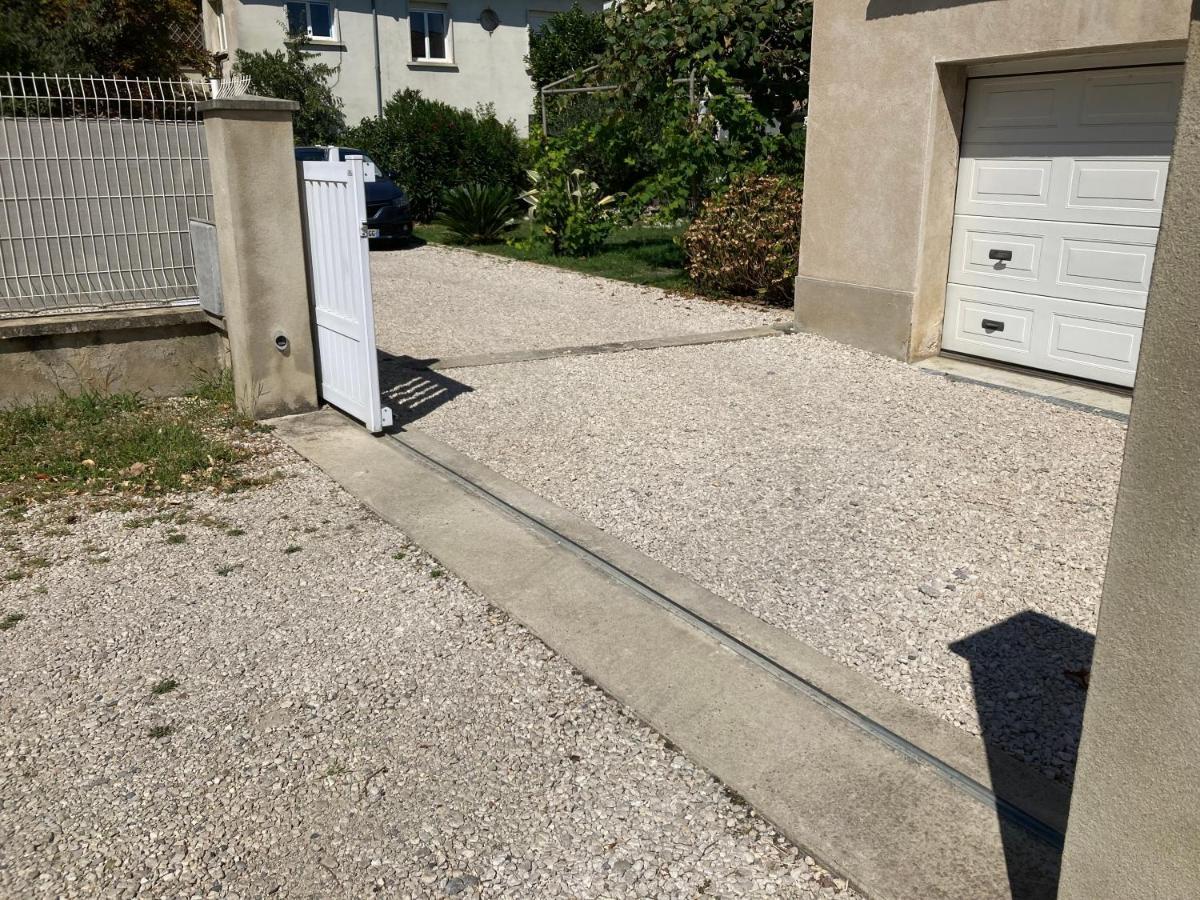 Chez Val Et Phil Hotell La Voulte-sur-Rhone Exteriör bild